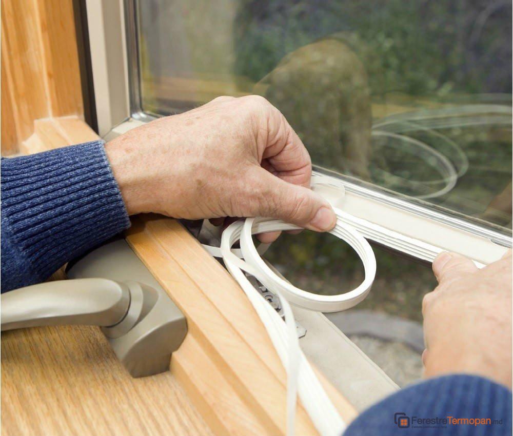 Cu ce să izolați ferestrele în timpul iernei?